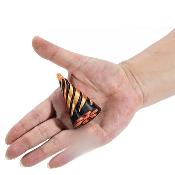 SpinPyramid 3D Hypno Spinner — Desktop Fidget Toy | Fiddle Squish